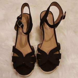 American Eagle Wedge